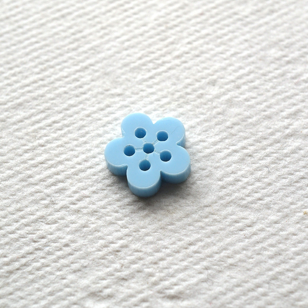 The Sakura Button - Small