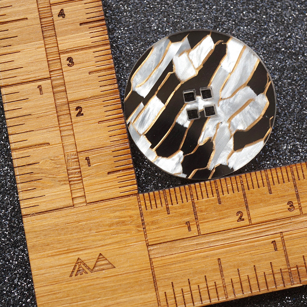 The Sash Button