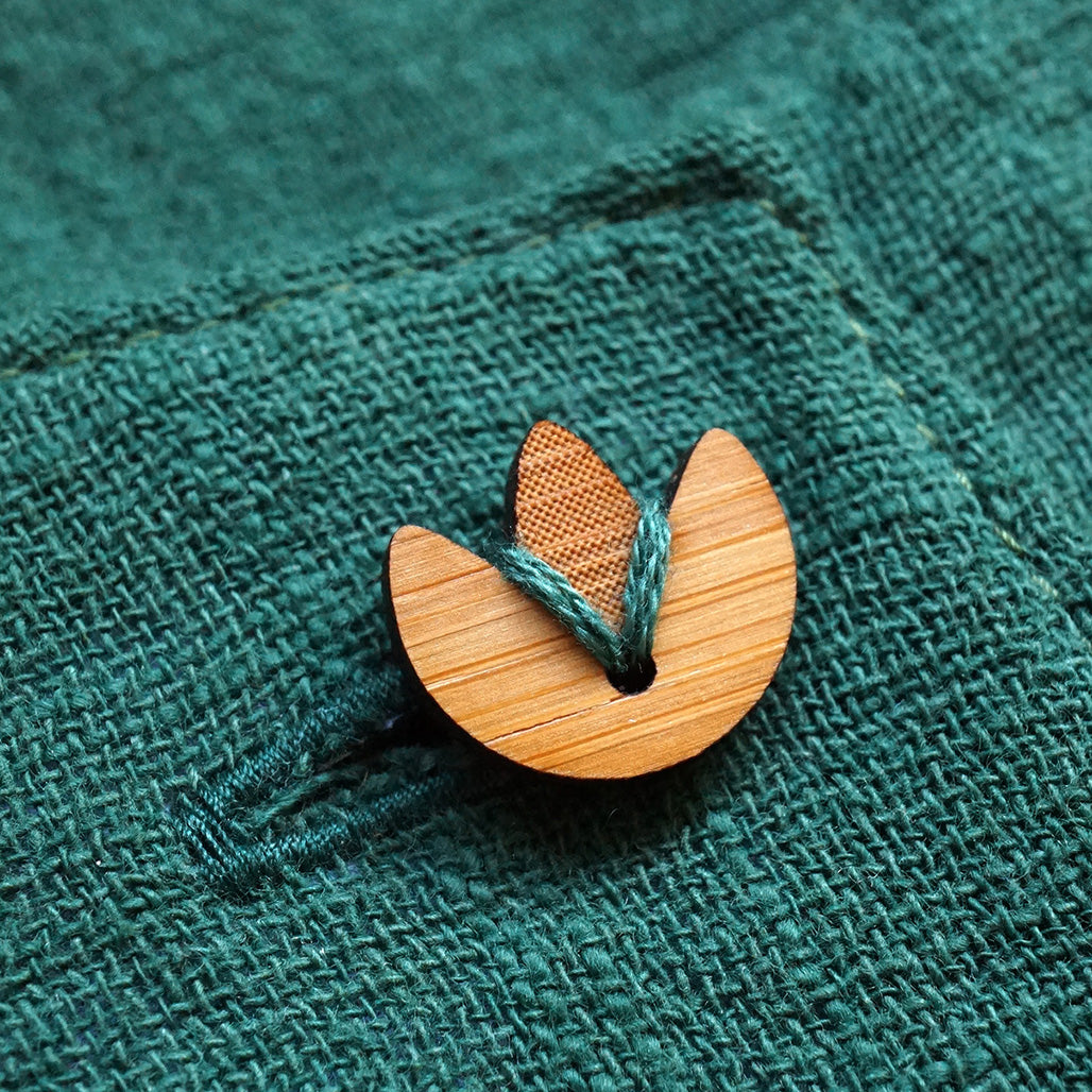 The Tulip Button