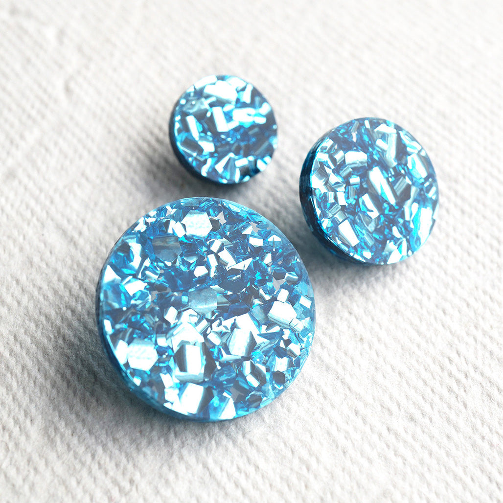 The Electric Blue Glitter Button