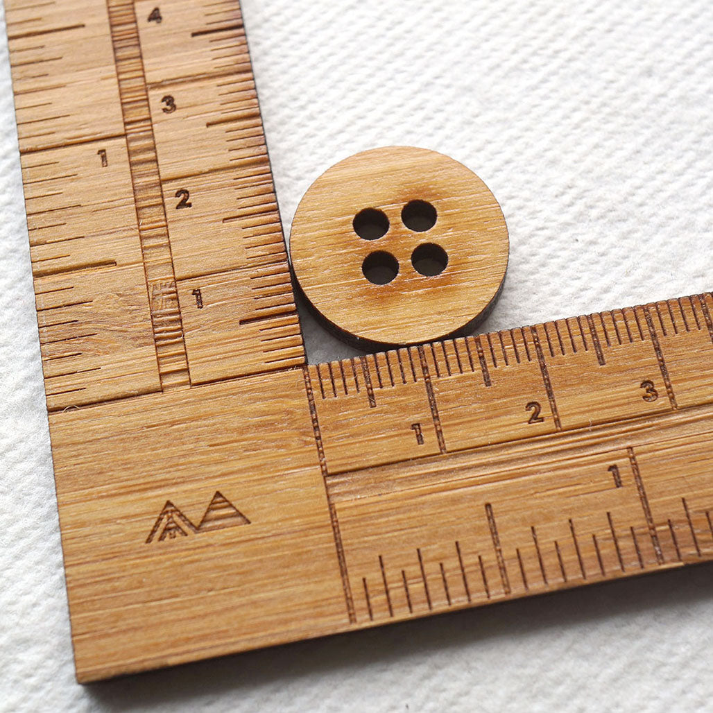 The Knitter's Button