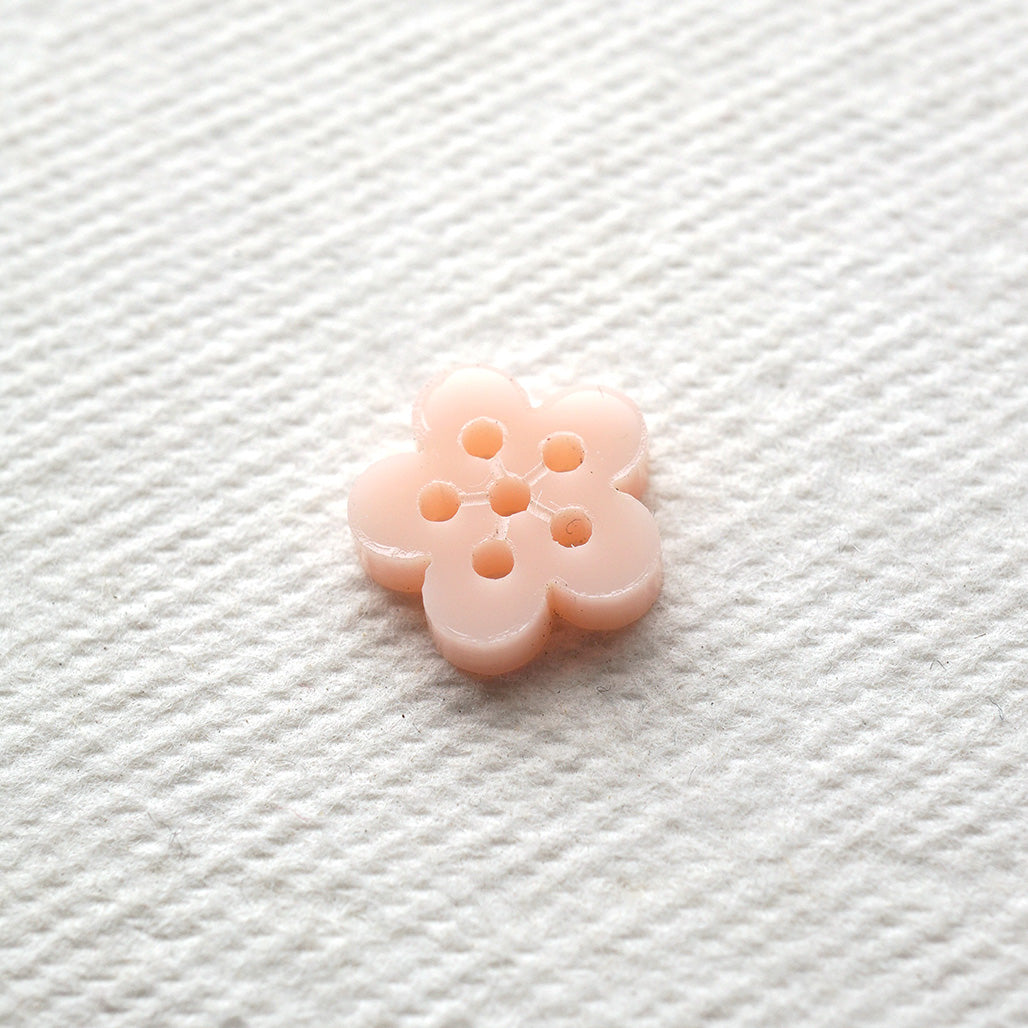 The Sakura Button - Small