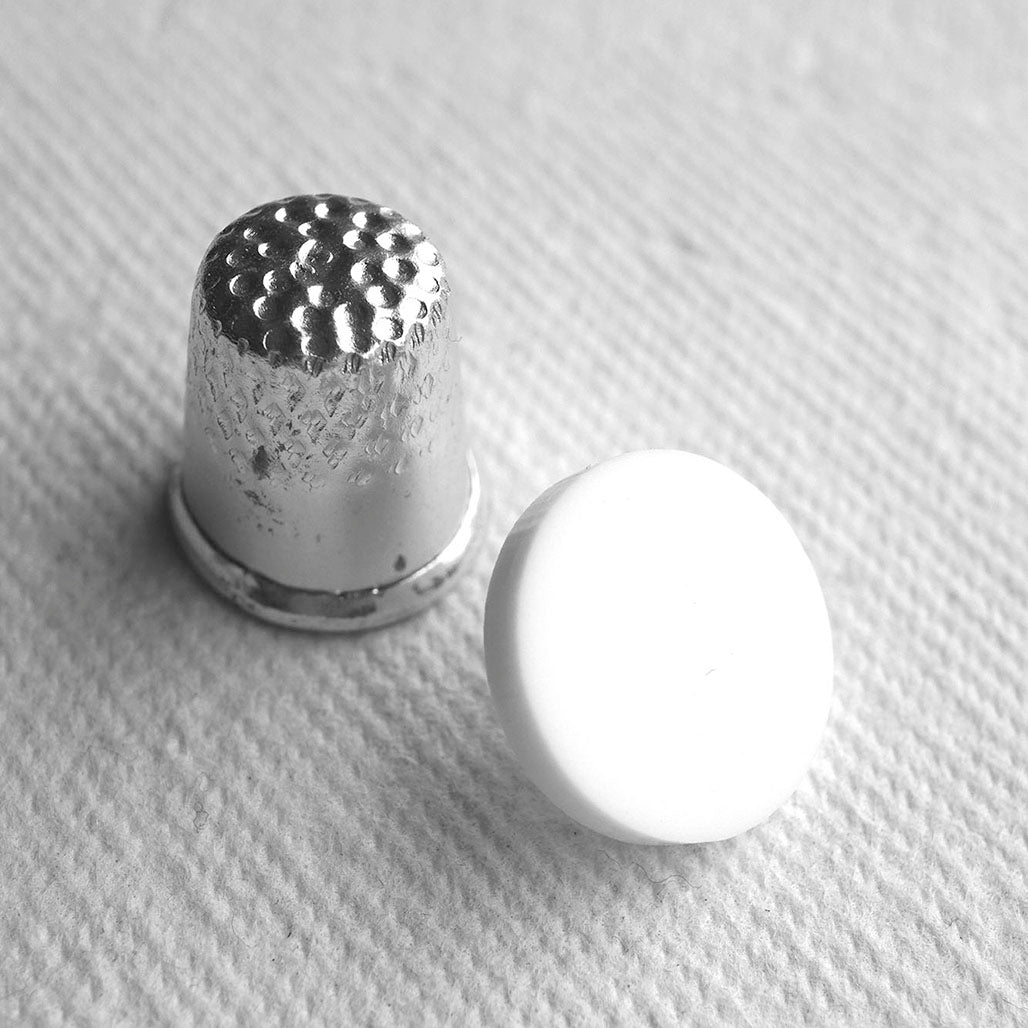 The Snow White Button