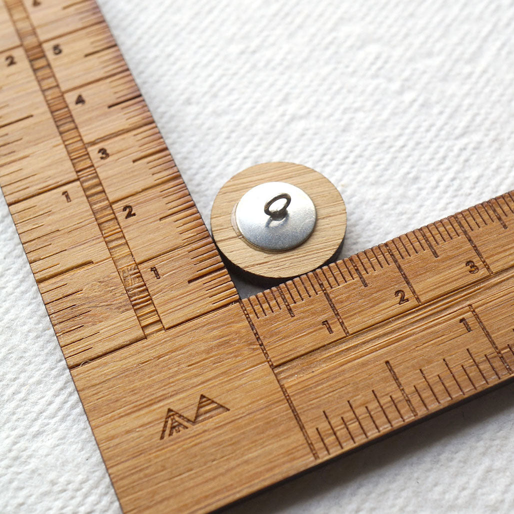 The Yarn Ball Button